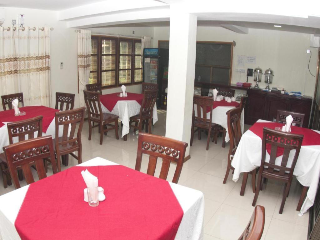 City Grand Hotel Mandalay Bagian luar foto