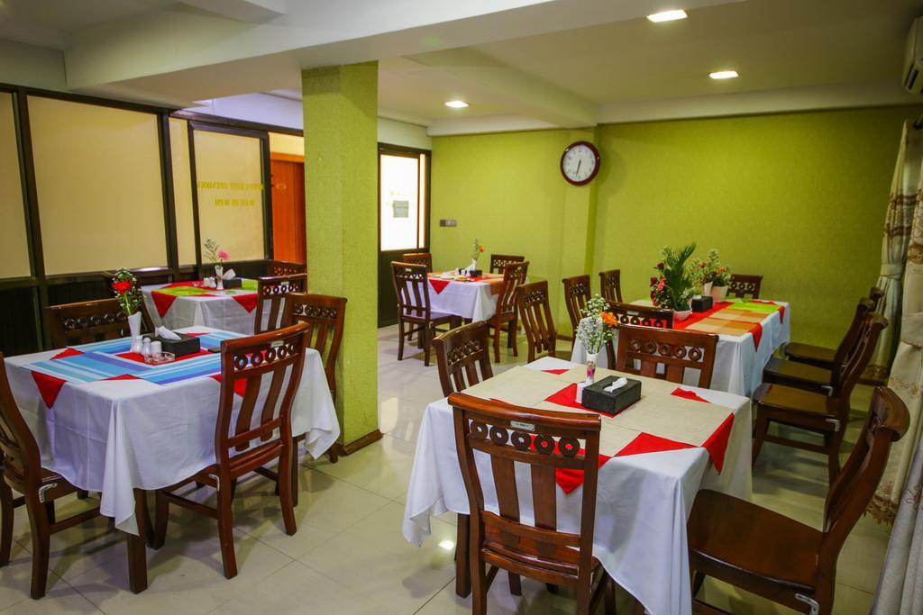 City Grand Hotel Mandalay Bagian luar foto