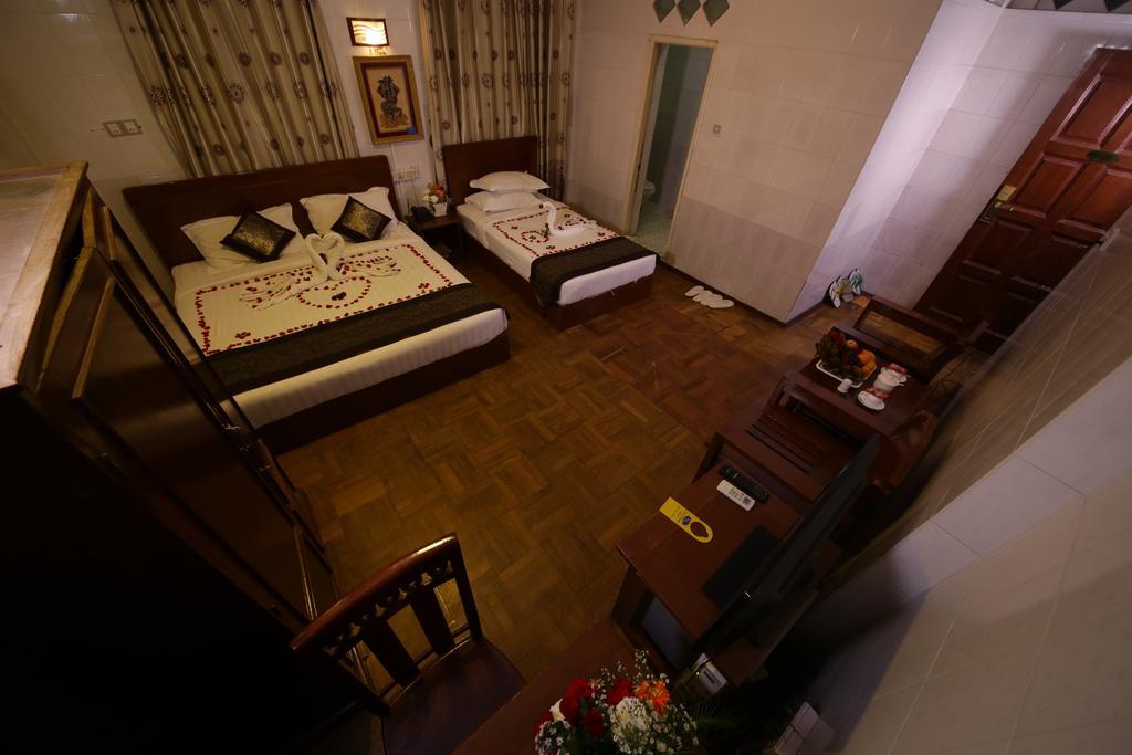 City Grand Hotel Mandalay Bagian luar foto